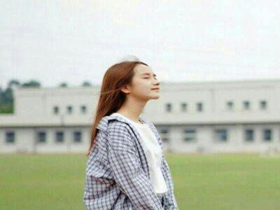 打扑克牌剧烈运动的APP：创新健身应用融合扑克与运动，引发健康生活新潮流-1